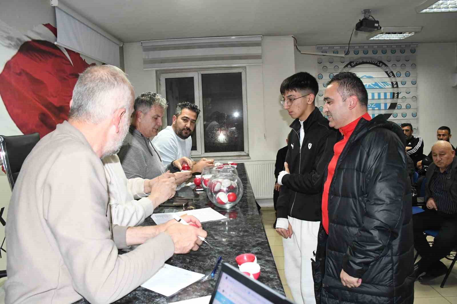 Kayseri U13 Ligi fikst&uuml;r&uuml; &ccedil;ekildi
