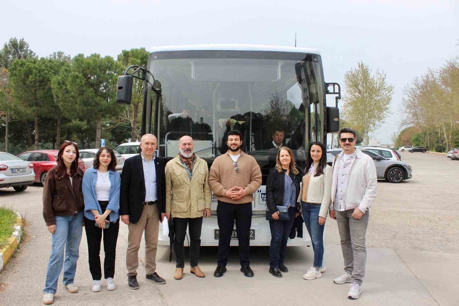 Mimarlar Bigadi&ccedil;&rsquo;te Hassa Mimarlar Ocağı&rsquo;nın mimari eserlerini inceledi
