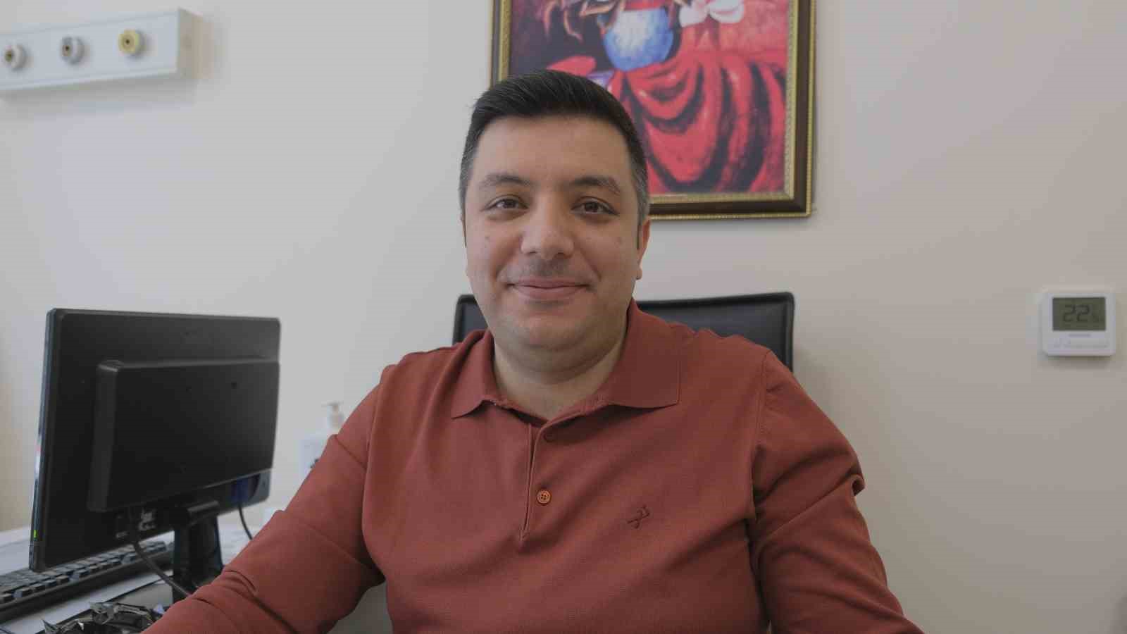 Do&ccedil;. Dr. Oğuz Kılı&ccedil;: "T&uuml;rkiye&rsquo;de kalp krizi yaşı 35&rsquo;e d&uuml;şt&uuml;"
