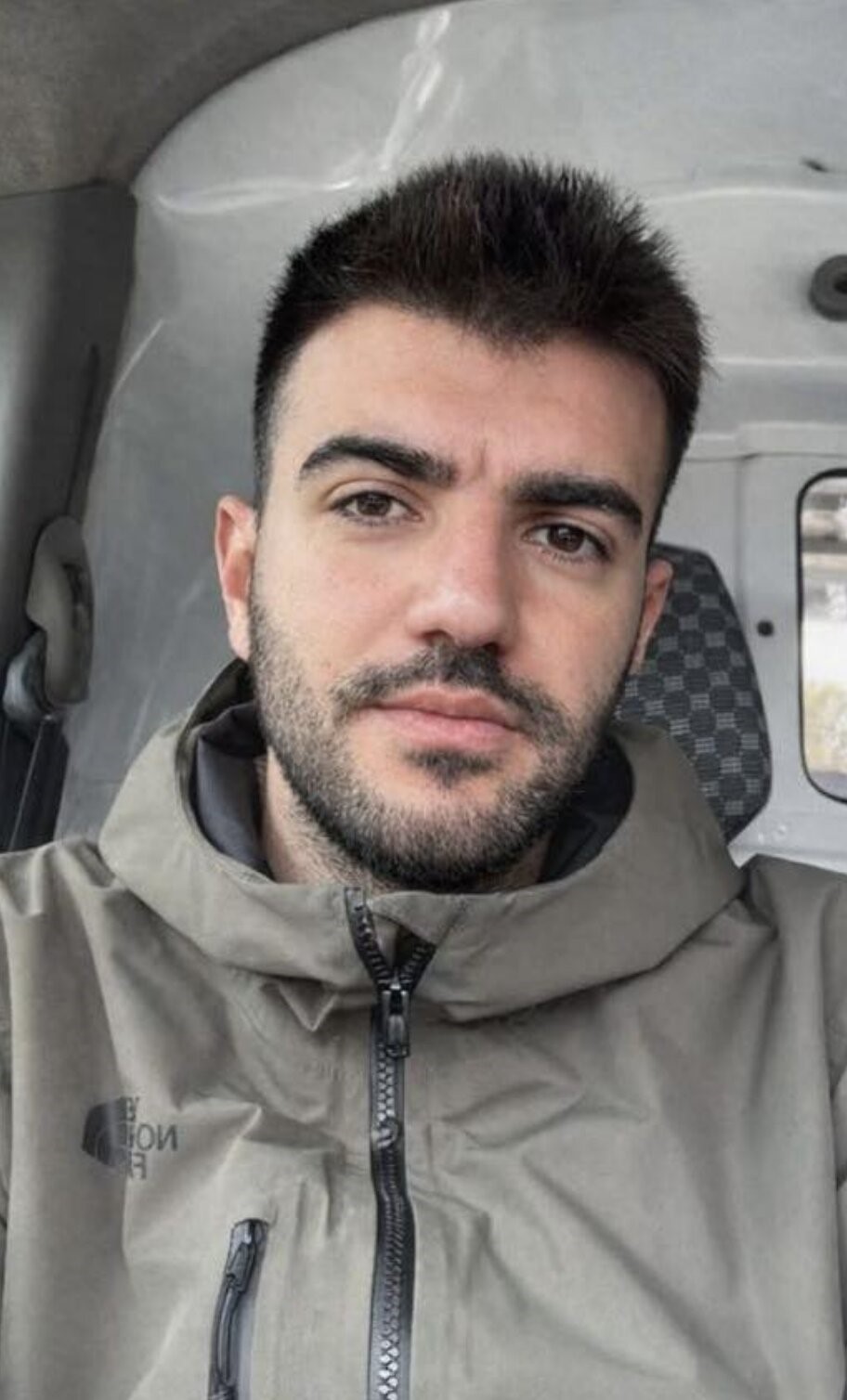 AFAD ve sahil g&uuml;venlik ekipleri, kaybolan genci aradı
