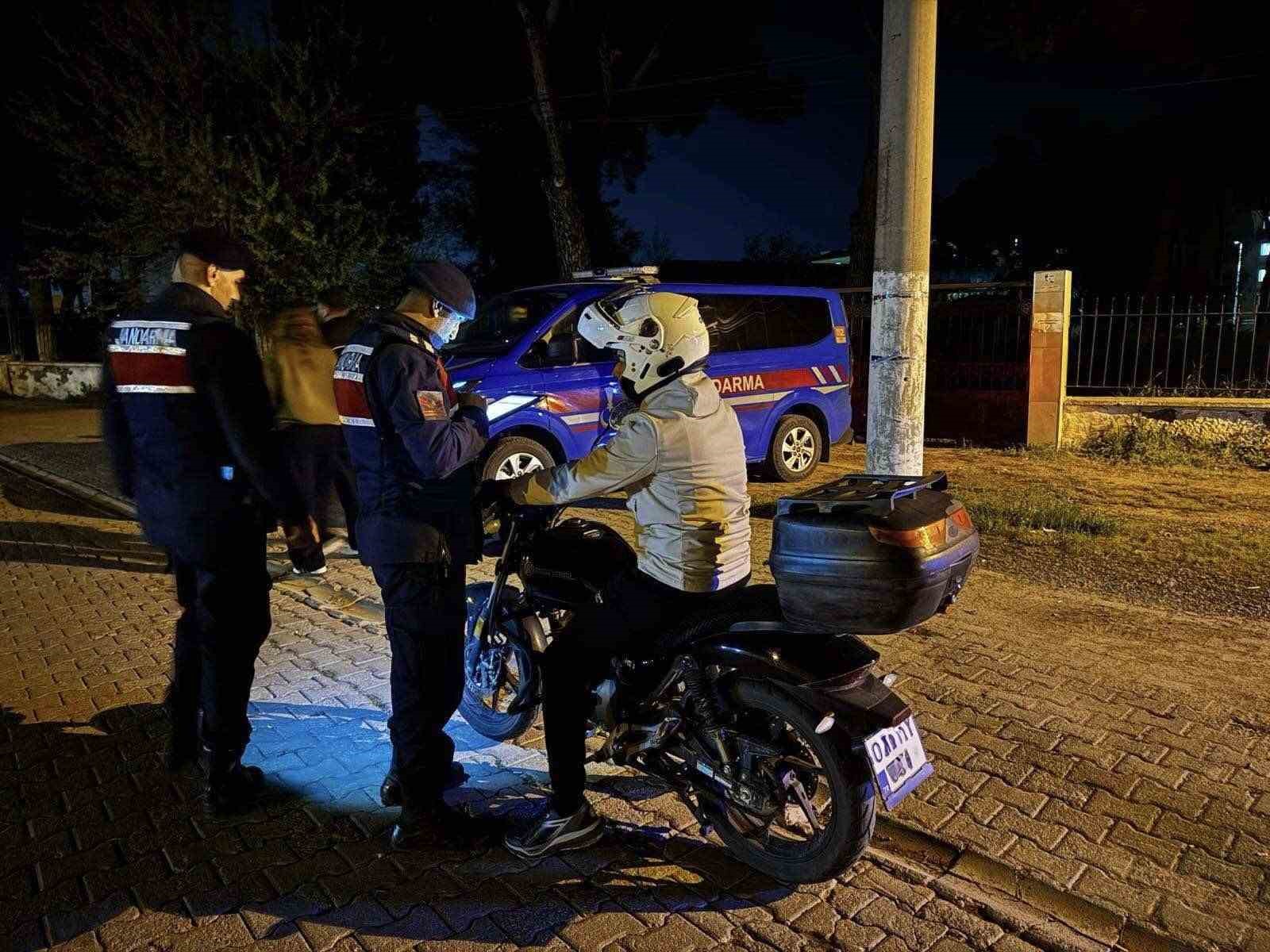 Aydın’da ’Çember’ operasyonu: 46 aranan şahıs yakalandı
