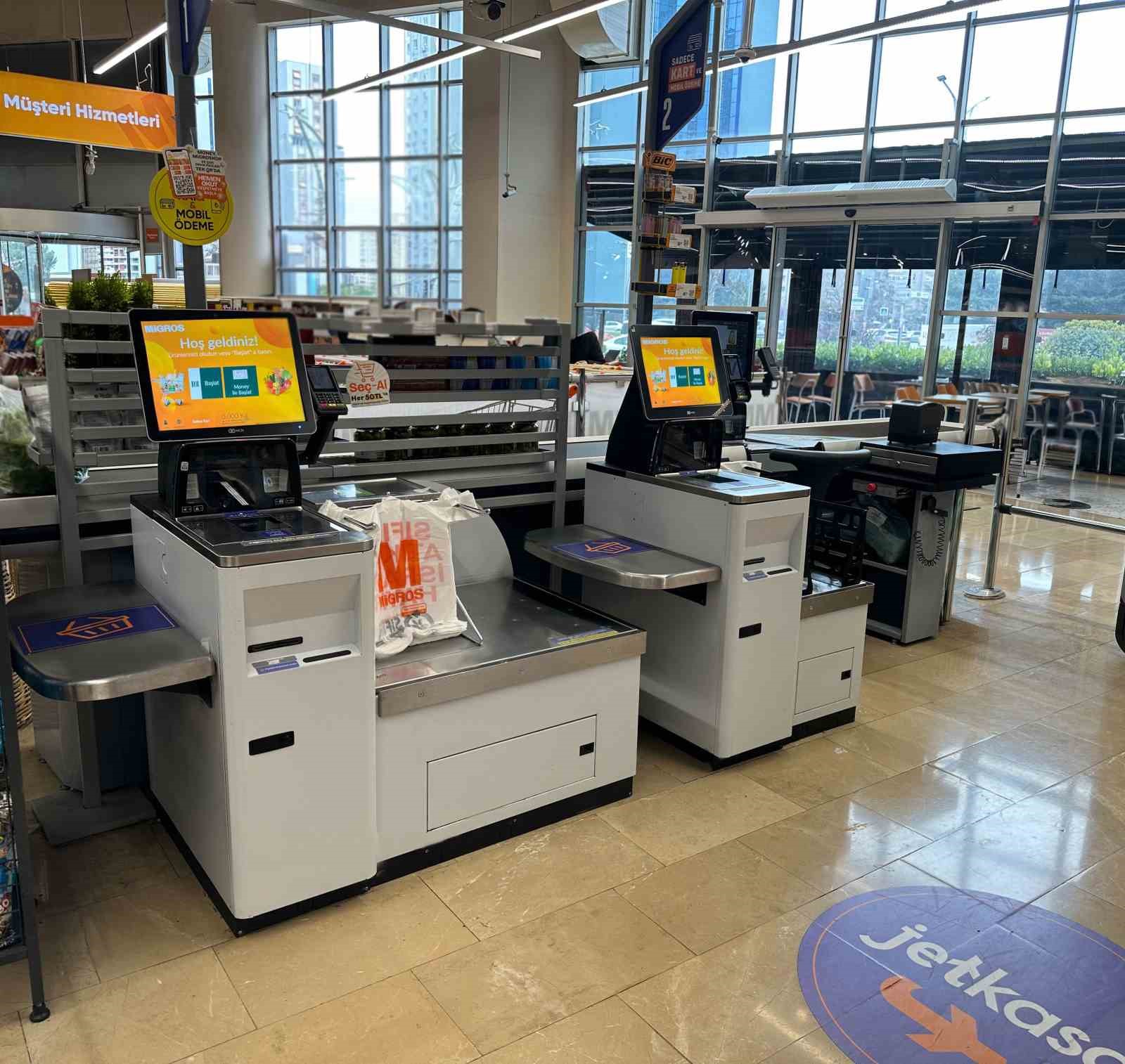 Migros, jet kasa ve elektronik raf etiketleriyle perakende teknolojisinde d&ouml;n&uuml;ş&uuml;m başlatıyor
