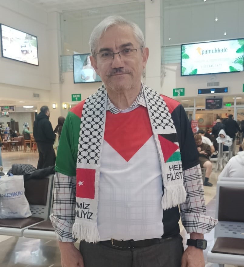 Denizlili g&ouml;n&uuml;ll&uuml; Salih Tekin Sumud Filosuna katılmak i&ccedil;in İtalya&rsquo;da
