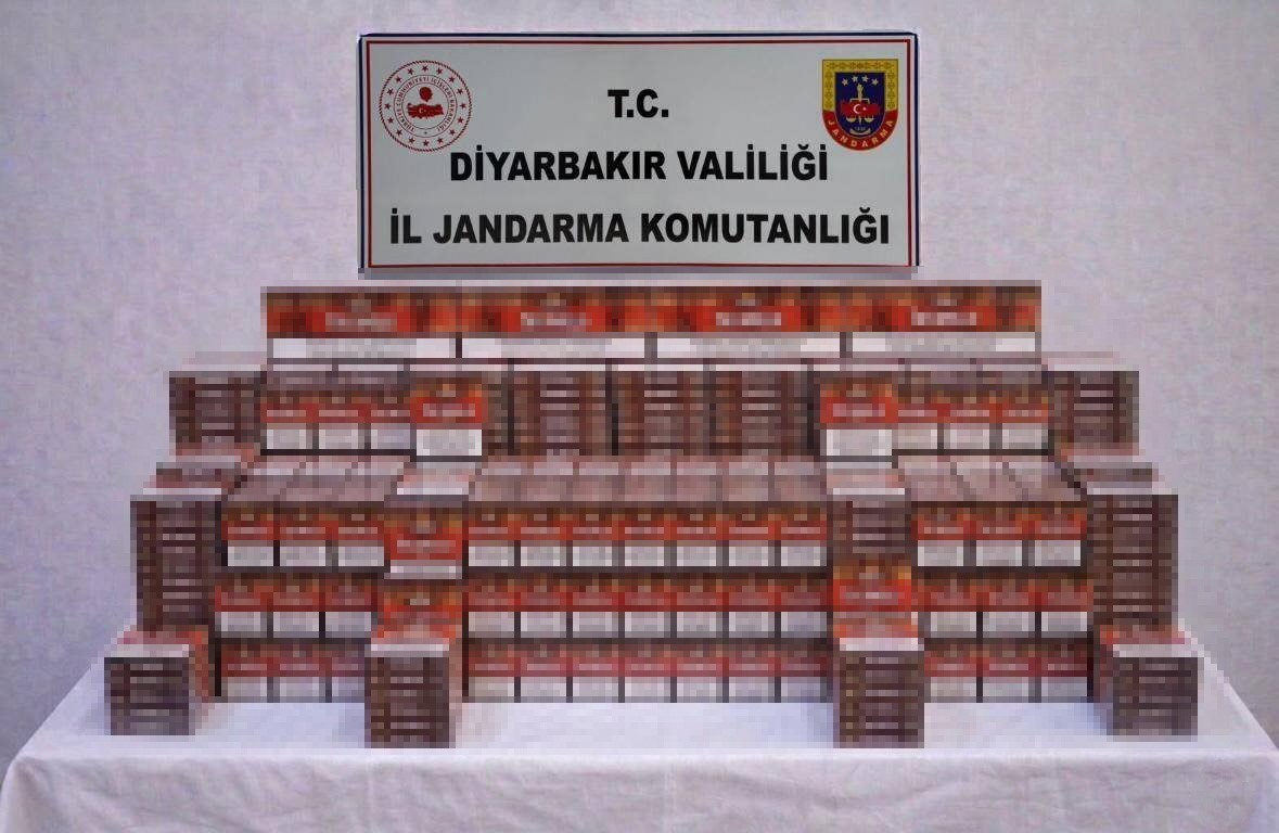 Diyarbakır&rsquo;da &ccedil;ok sayıda ka&ccedil;ak &uuml;r&uuml;n ele ge&ccedil;irildi: 72 ş&uuml;pheliye yasal işlem yapıldı
