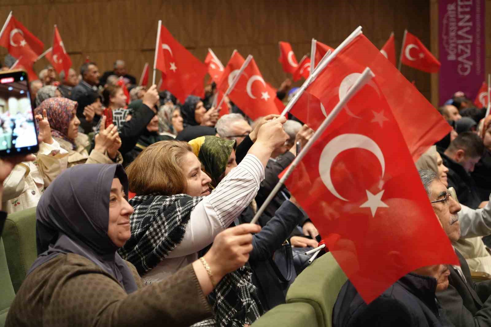 Başkan Şahin, şehit aileleri ve gazilerle buluştu
