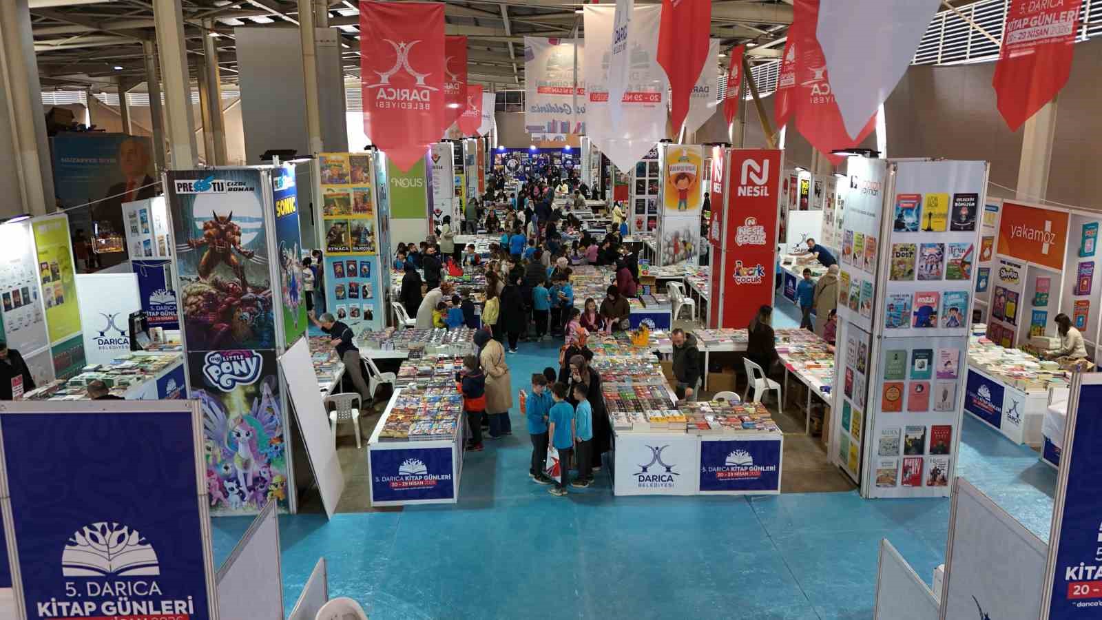 Darıca Kitap Fuarı kapılarını açtı