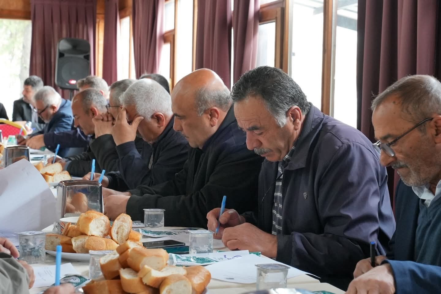 Darende&rsquo;de muhtarlarla istişare toplantısı
