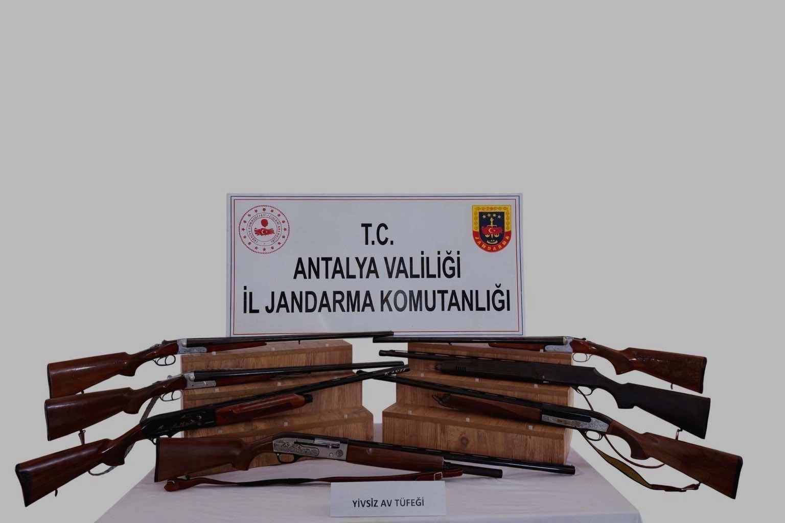 Kaş’ta 7 ruhsatsız av tüfeği ele geçirildi