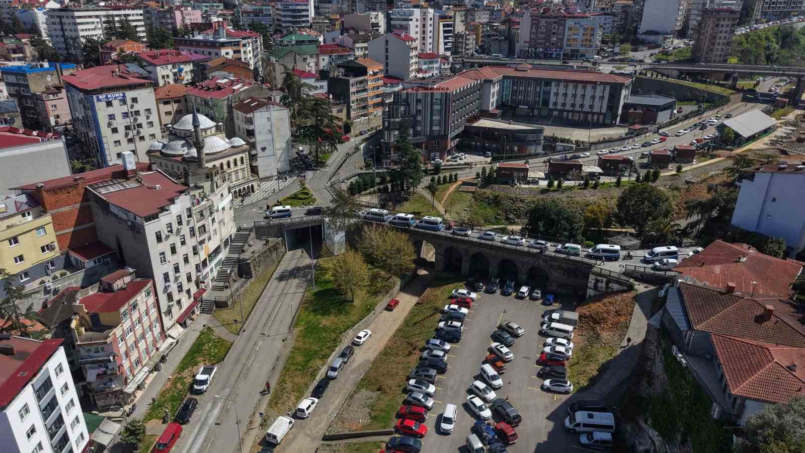 Trabzon&rsquo;un simge k&ouml;pr&uuml;s&uuml;nde Roma&rsquo;dan kalan miras incelenecek
