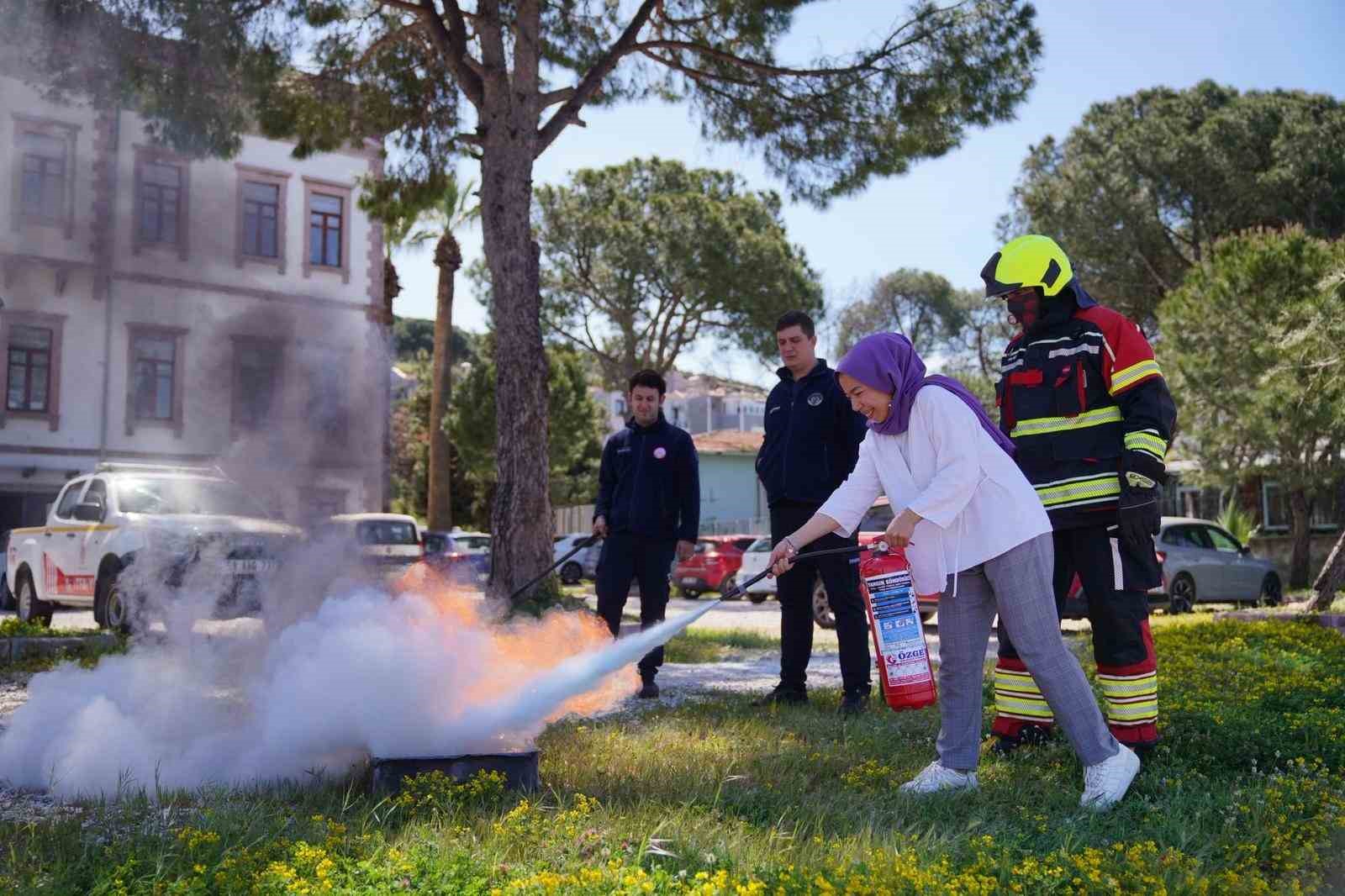 Ayvalık&rsquo;ta yangınlara karşı tatbikat
