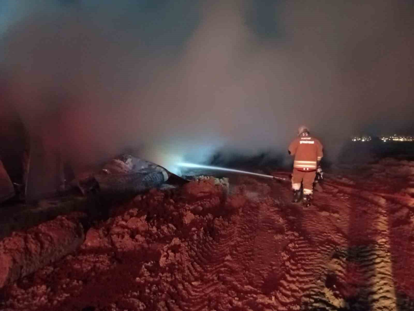 Konteyner yangınında 1 kişi öldü