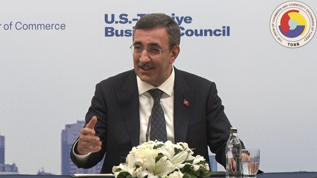 Cumhurbaşkanı Yardımcısı Yılmaz: "Yatırımcılar i&ccedil;in stratejik bir merkez konumundayız"
