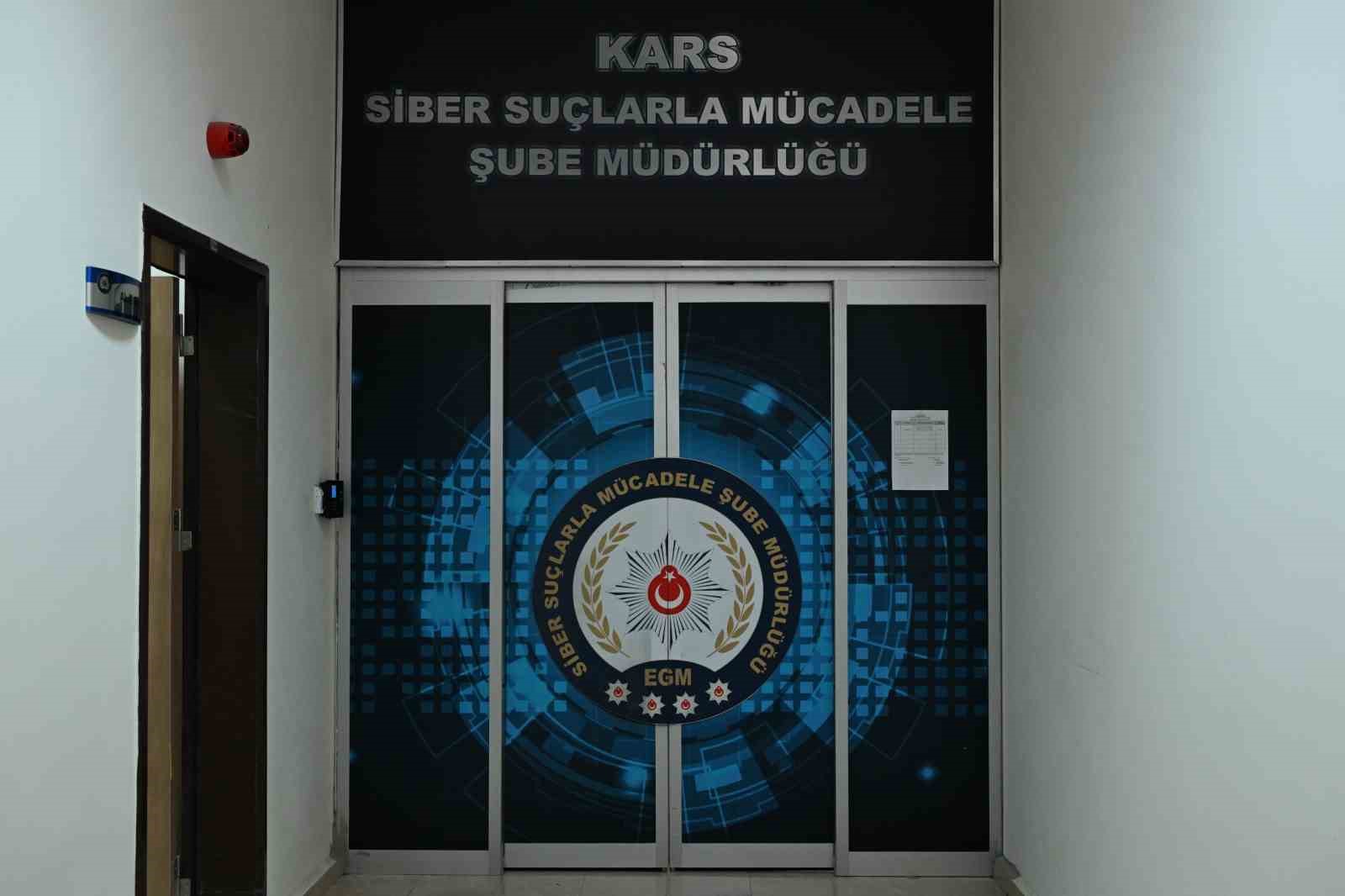 Kars&rsquo;ta Siberden operasyon: 197 sosyal medya hesabına erişim engeli!
