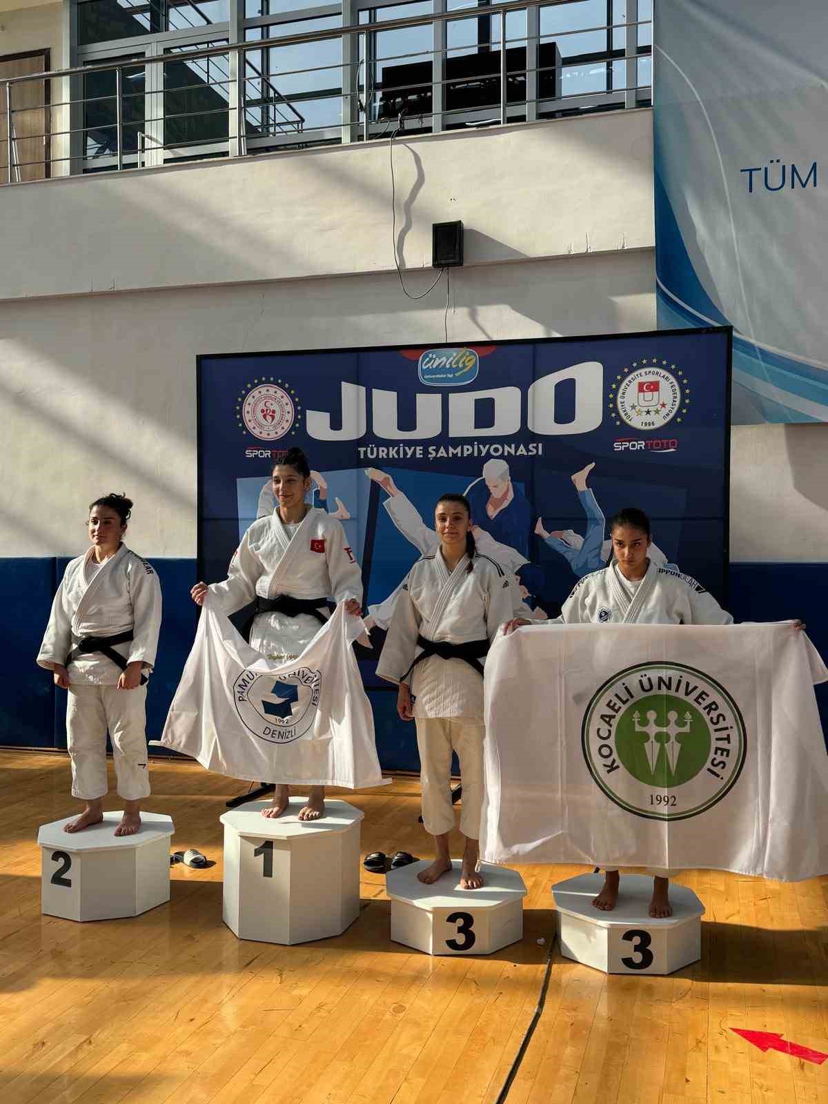 Bilecikli sporcu T&uuml;rkiye 3&rsquo;&uuml;nc&uuml;s&uuml; oldu
