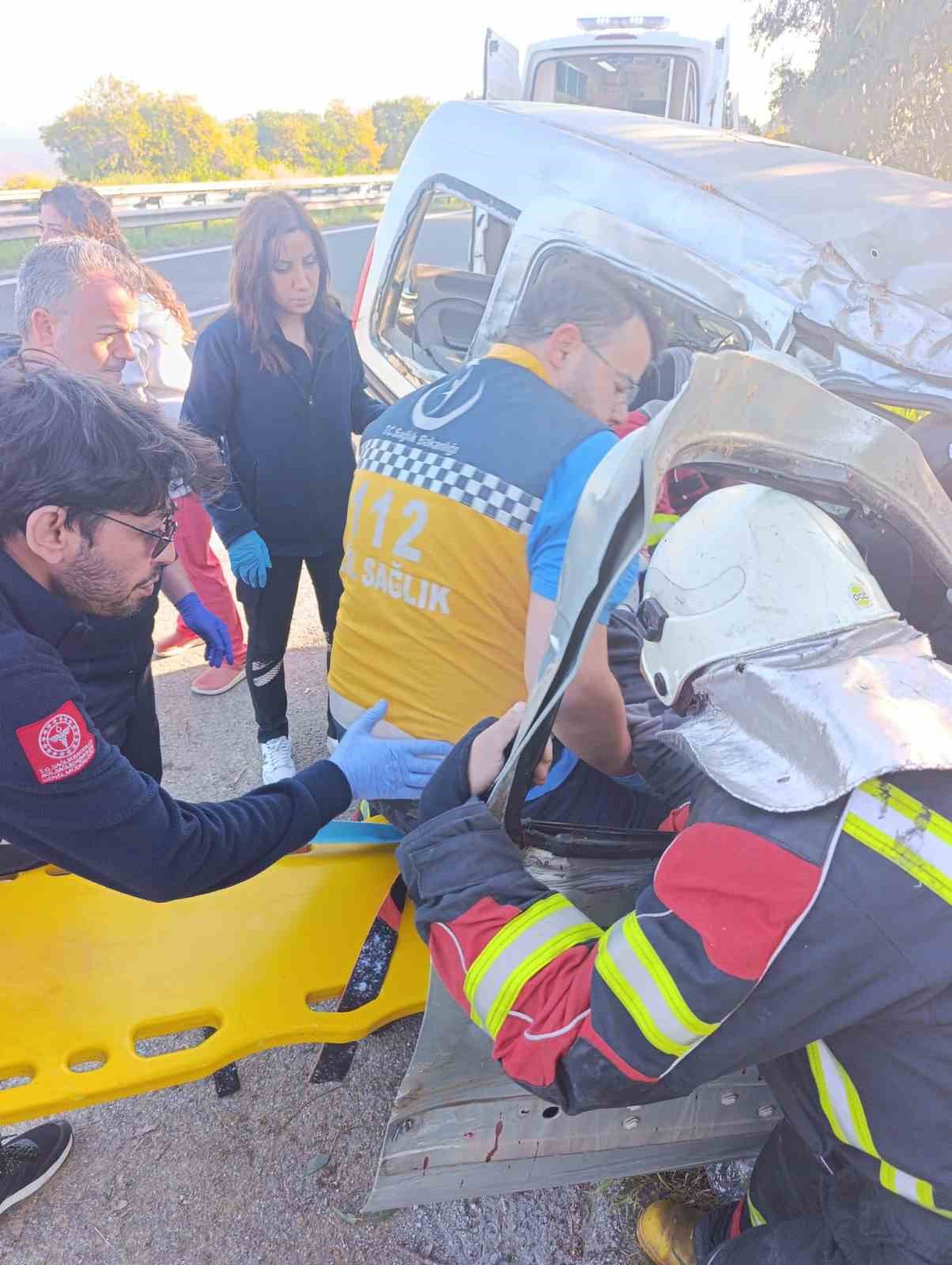 Aydın&rsquo;da trafik kazası: 3 yaralı
