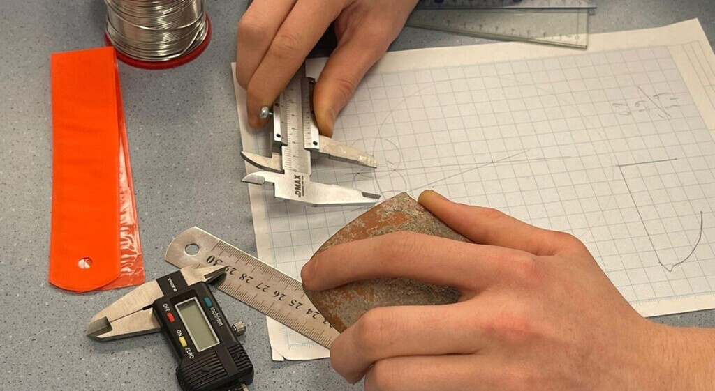 K&uuml;tahya Dumlupınar &Uuml;niversitesi&rsquo;nde Arkeolojik &Ccedil;izim Teknikleri At&ouml;lyesi d&uuml;zenlendi
