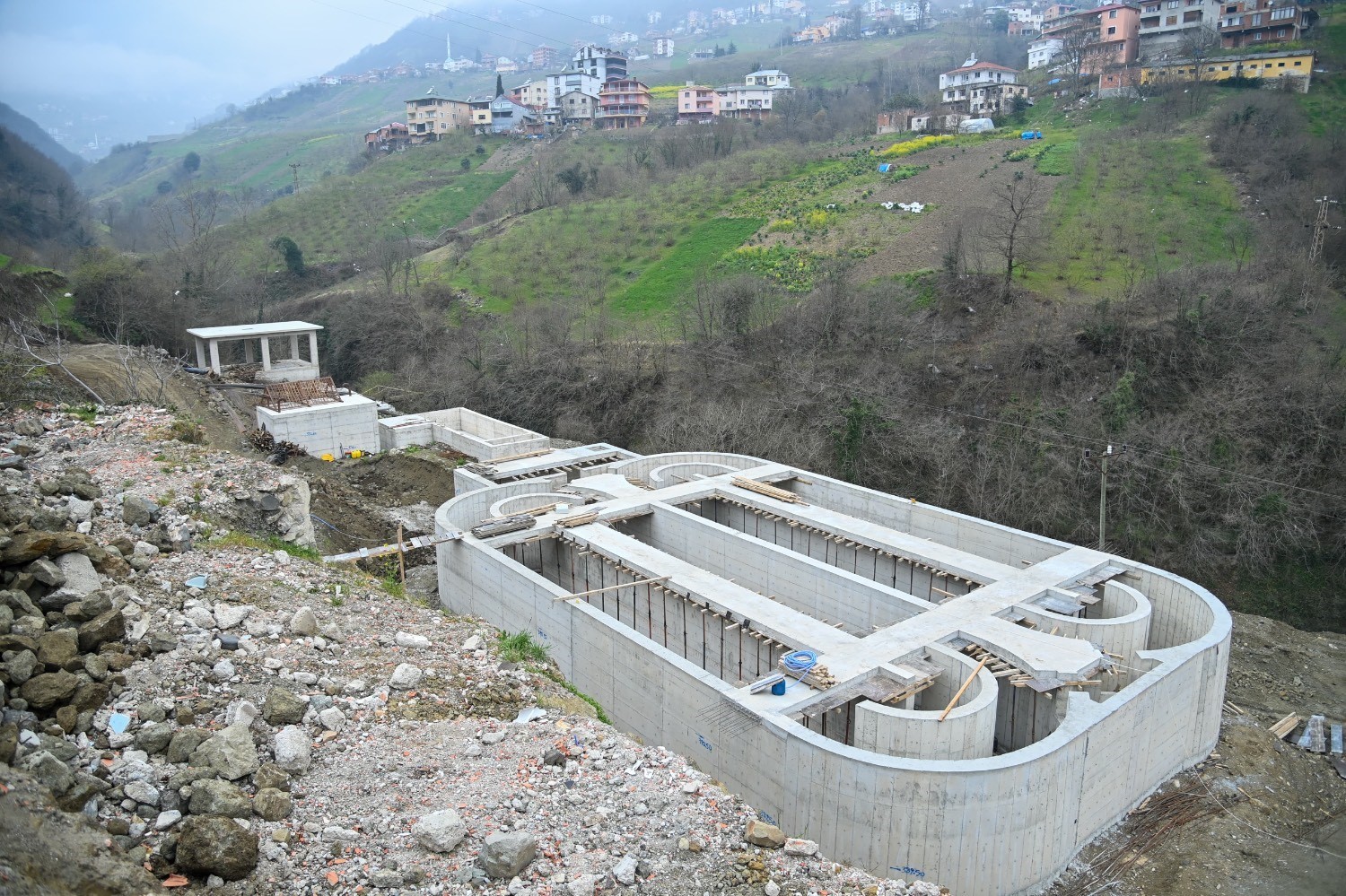 Trabzon&rsquo;da D&uuml;zk&ouml;y&rsquo;e dev altyapı yatırımı
