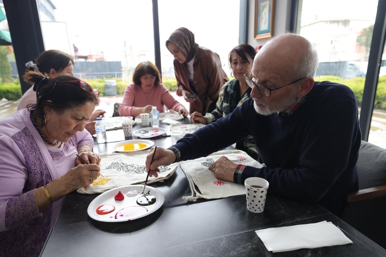 &Uuml;mraniye&rsquo;de Litvanya&rsquo;dan gelen katılımcılardan Aktif Yaşam Merkezi&rsquo;ne ziyaret
