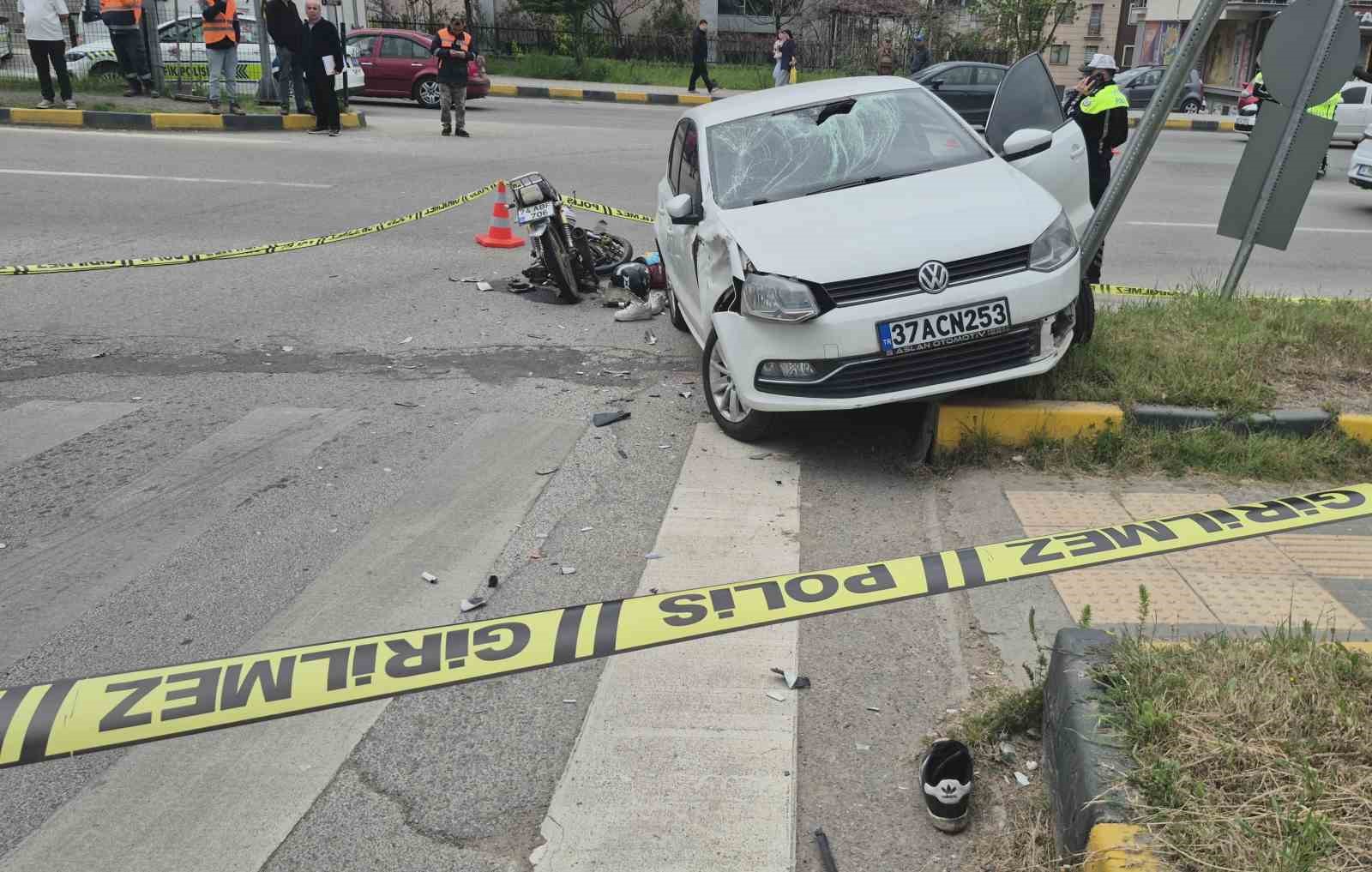 Hastane yolunda feci kaza: 3 yaralı