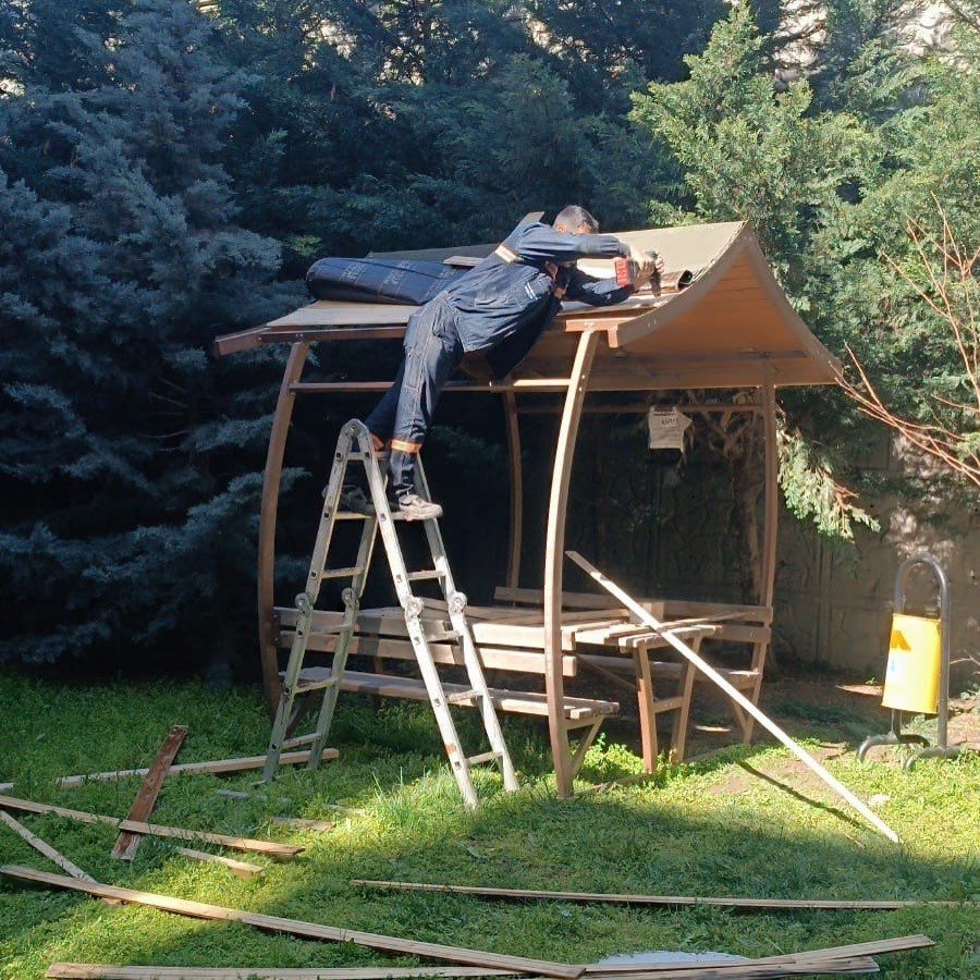 Pursaklar Belediyesi&rsquo;nden parklarda bakım seferberliği
