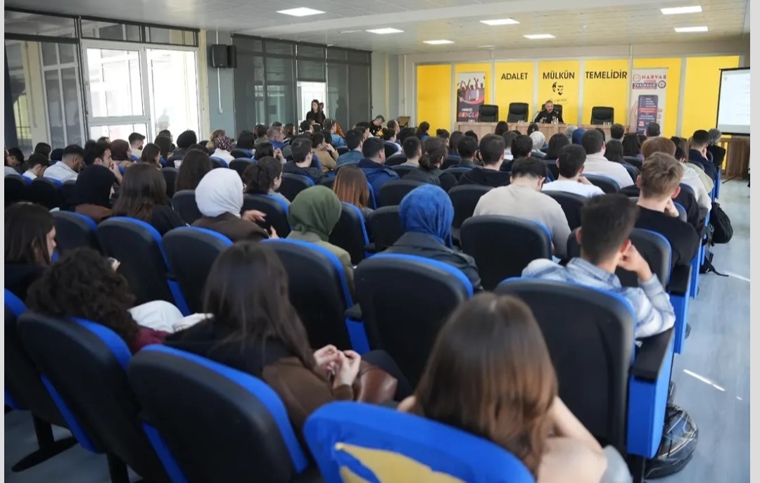 Tekirdağ&rsquo;da &Uuml;niversite &ouml;ğrencilerine Narko gen&ccedil;lik bilgilendirmesi

