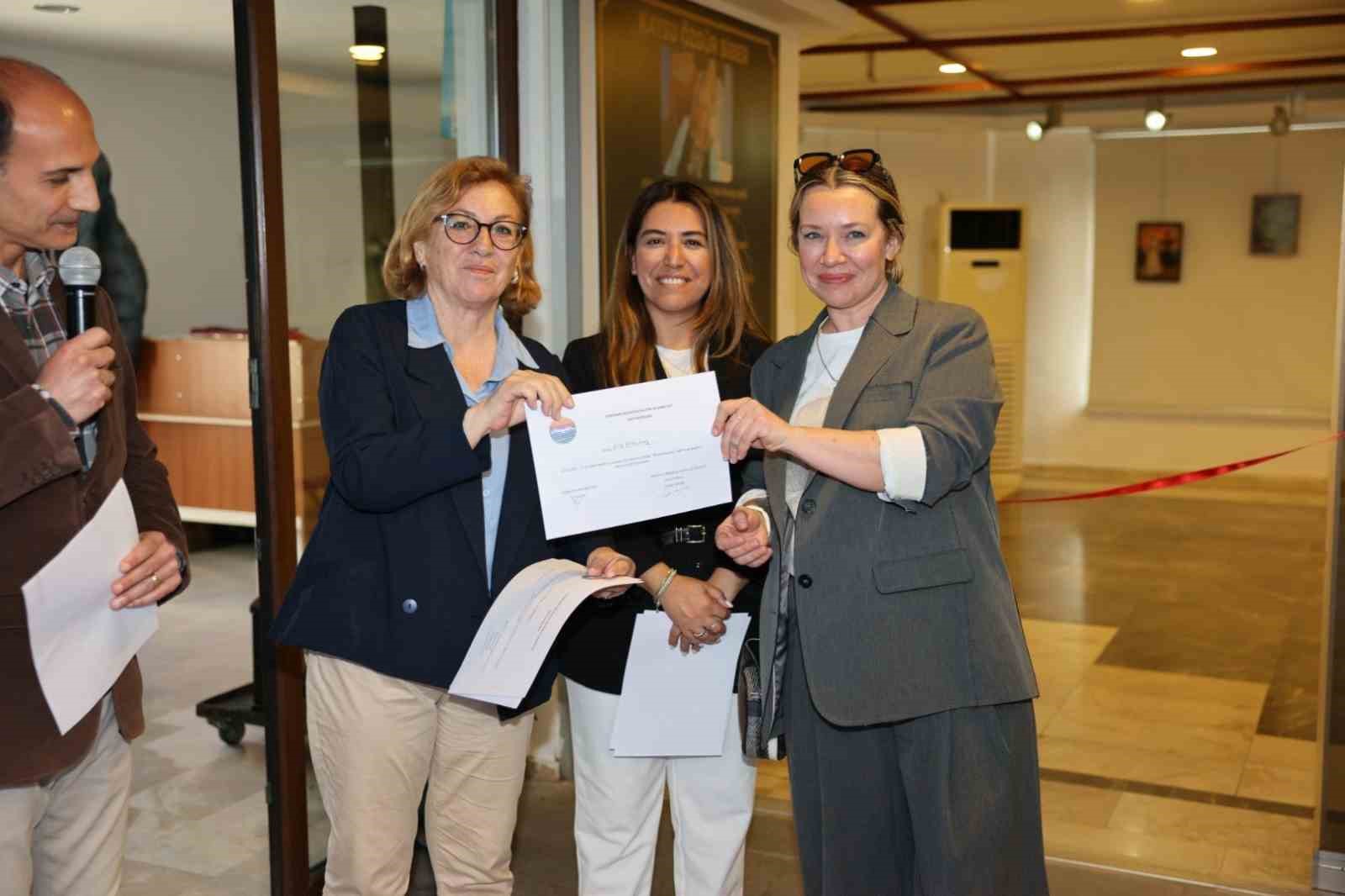 Marmaris&rsquo;te el emeği eserler g&ouml;r&uuml;c&uuml;ye &ccedil;ıktı
