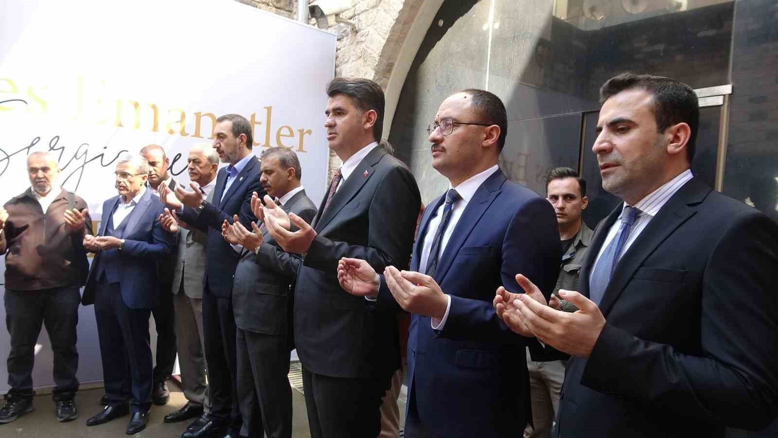 Kilis&rsquo;te Mukaddes Emanetler sergisi ziyarete a&ccedil;ıldı
