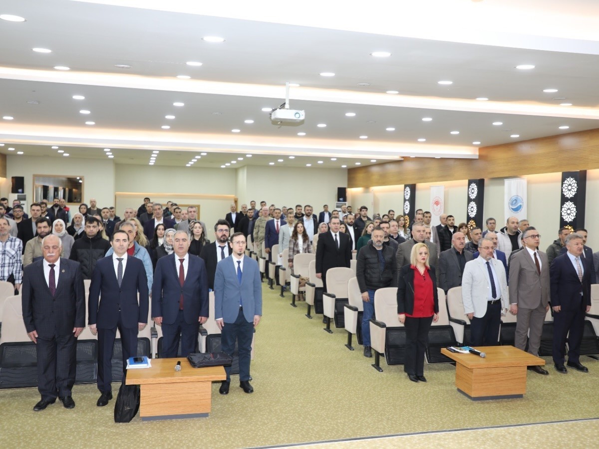 Elazığ&rsquo;da il su kaynaklarının verimli kullanımı ele alındı
