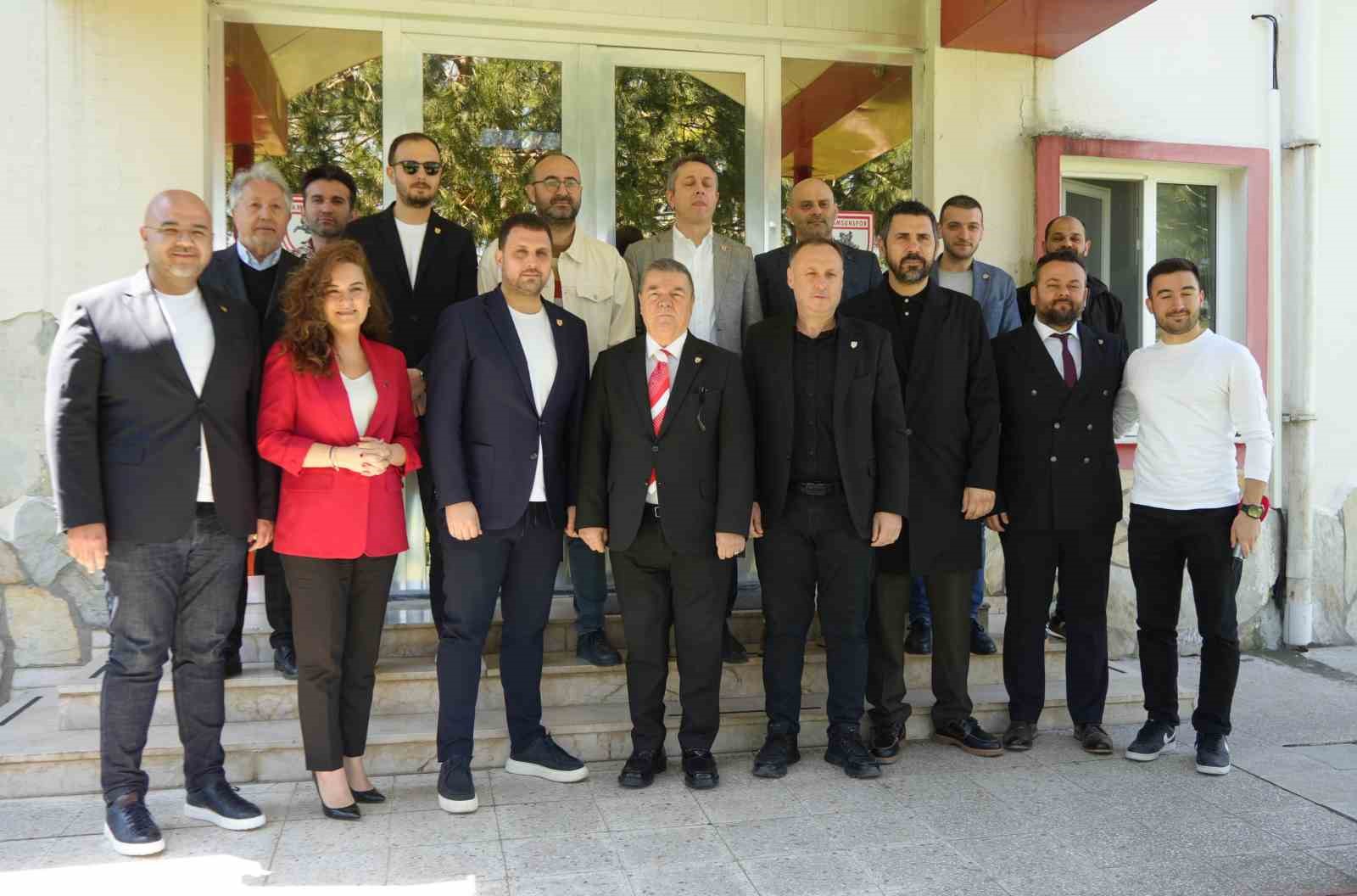 Veysel Bilen: "Samsunspor Kul&uuml;b&uuml;&rsquo;n&uuml;n herhangi bir kurum, oyuncu ya da kuruluşa borcu yok"
