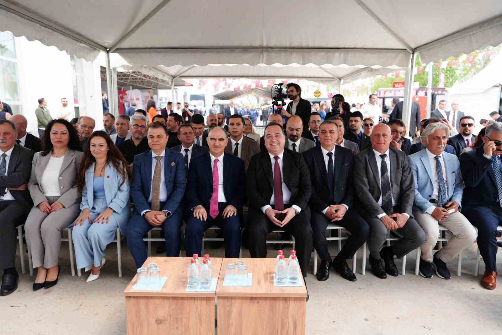 Mesir Ticaret Fuarı kapılarını 32&rsquo;nci kez a&ccedil;tı
