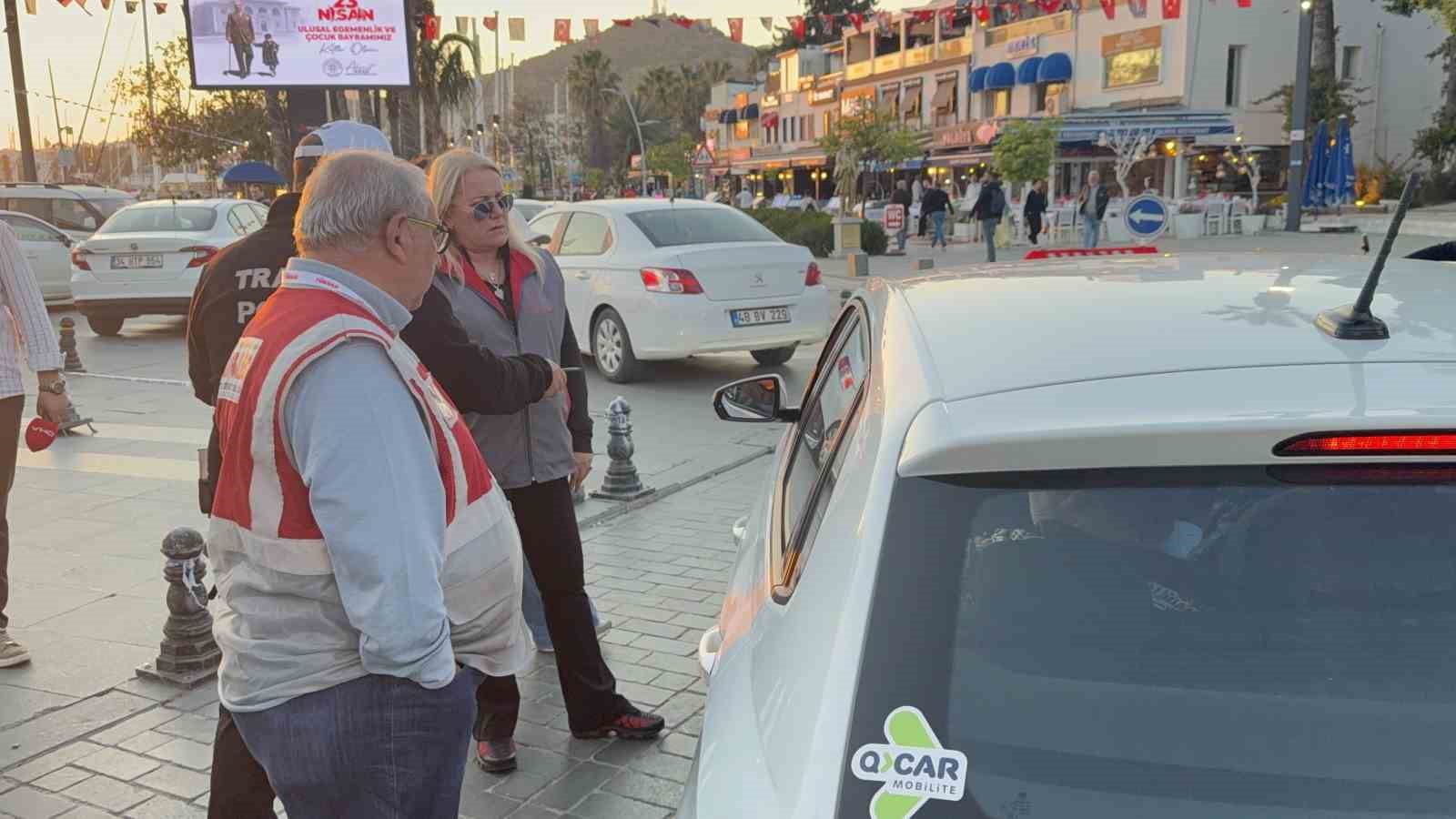 Bodrum&rsquo;da gece baskını: Korsan taşımacılığa ge&ccedil;it yok
