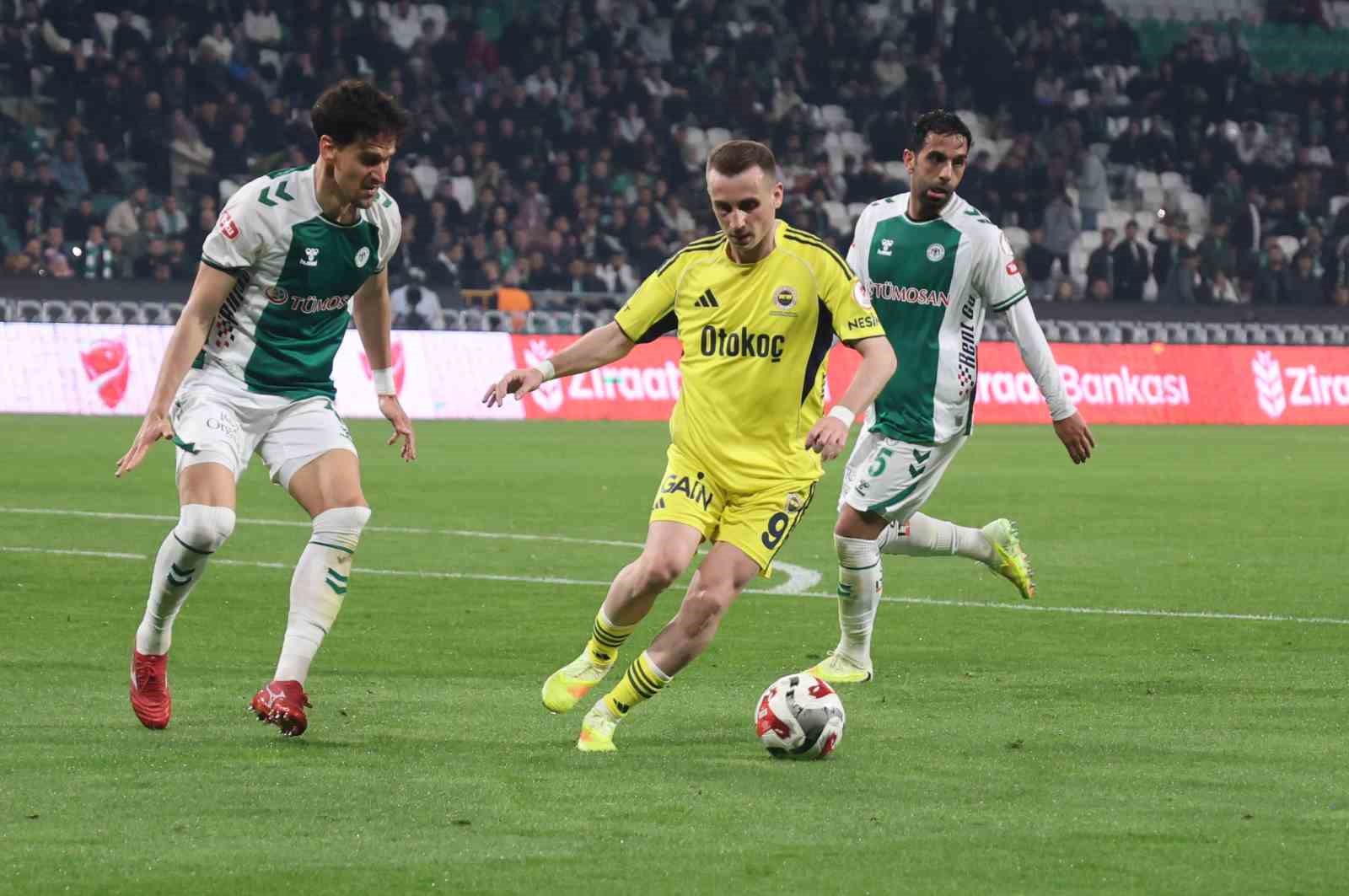 Ziraat T&uuml;rkiye Kupası: Konyaspor: 0 - Fenerbah&ccedil;e: 0 (İlk yarı)
