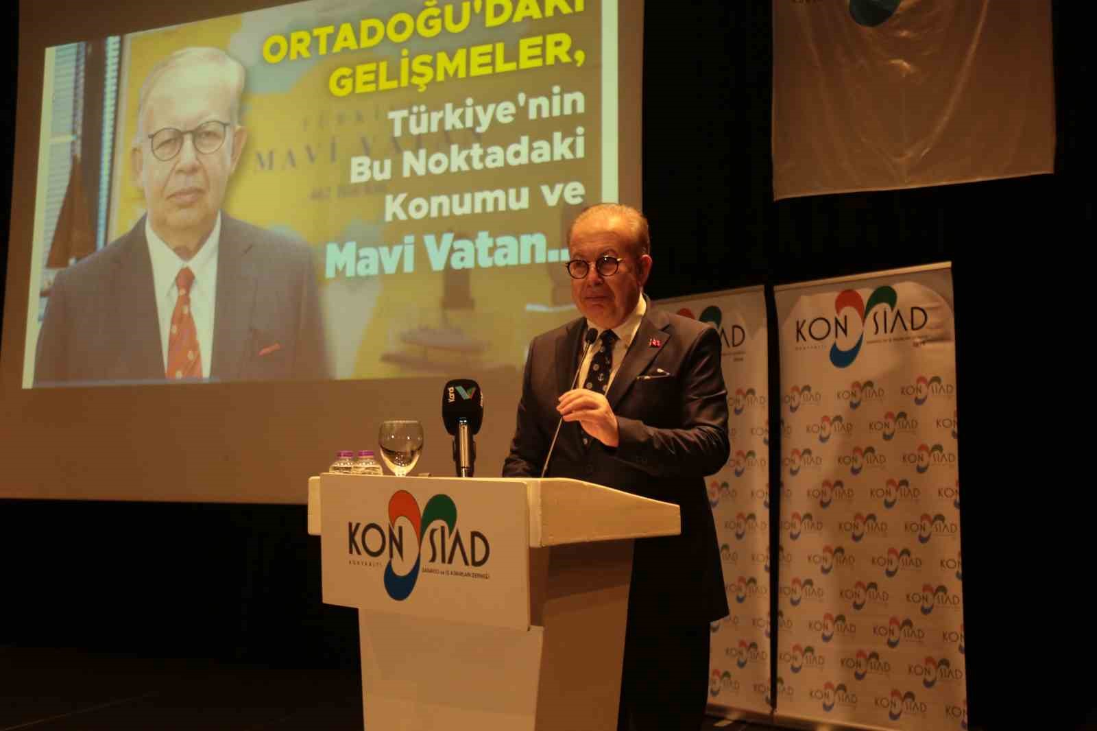 Müstafi Tümamiral Prof. Dr. Cihat Yaycı: "ABD istikrar değil, istikrarsızlık ister"