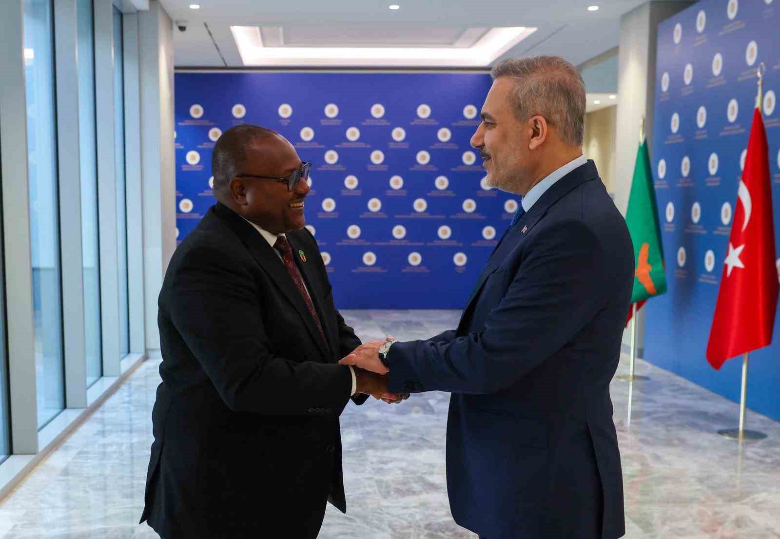 Bakan Fidan, Zambiya Dışişleri Bakanı Haimbe ile bir araya geldi