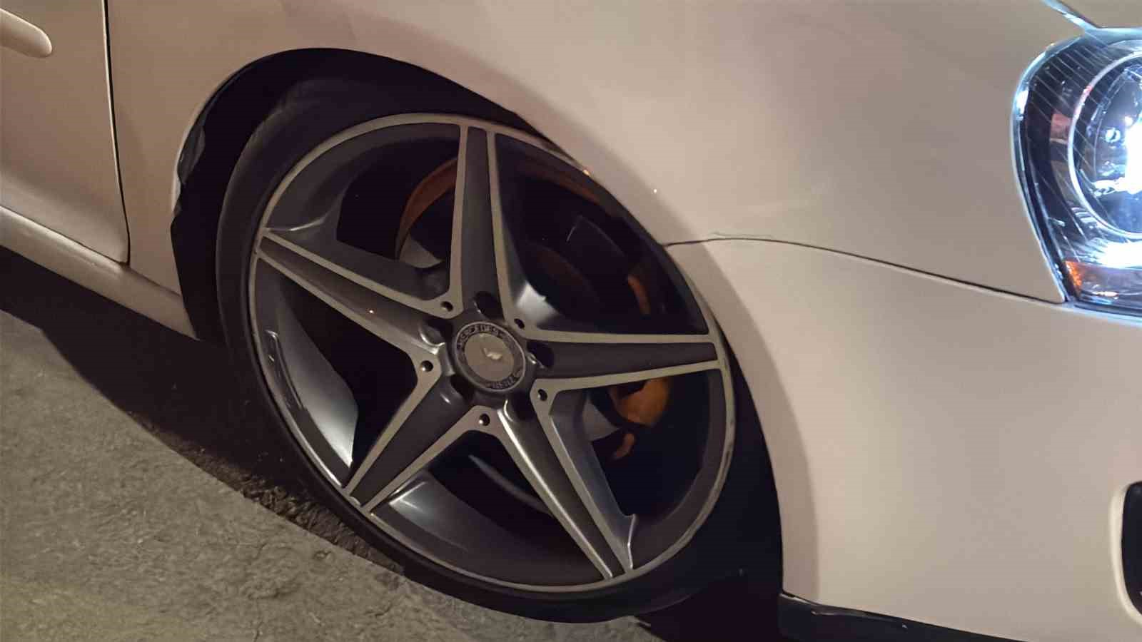 Aksaray&rsquo;da helezon yayları kesik 3 araca toplam 15 bin lira ceza
