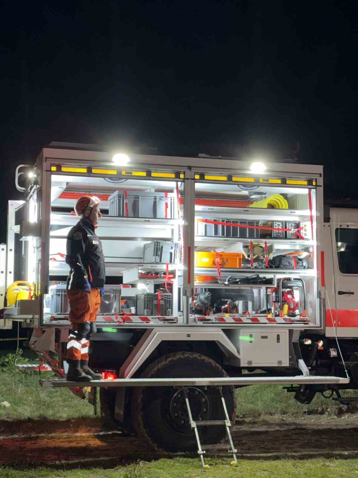 Ankara&rsquo;da Kara Havacılık Komutanlığı&rsquo;na ait helikopter kaza kırıma uğradı: Personelin sağlık durumunda olumsuzluk yok
