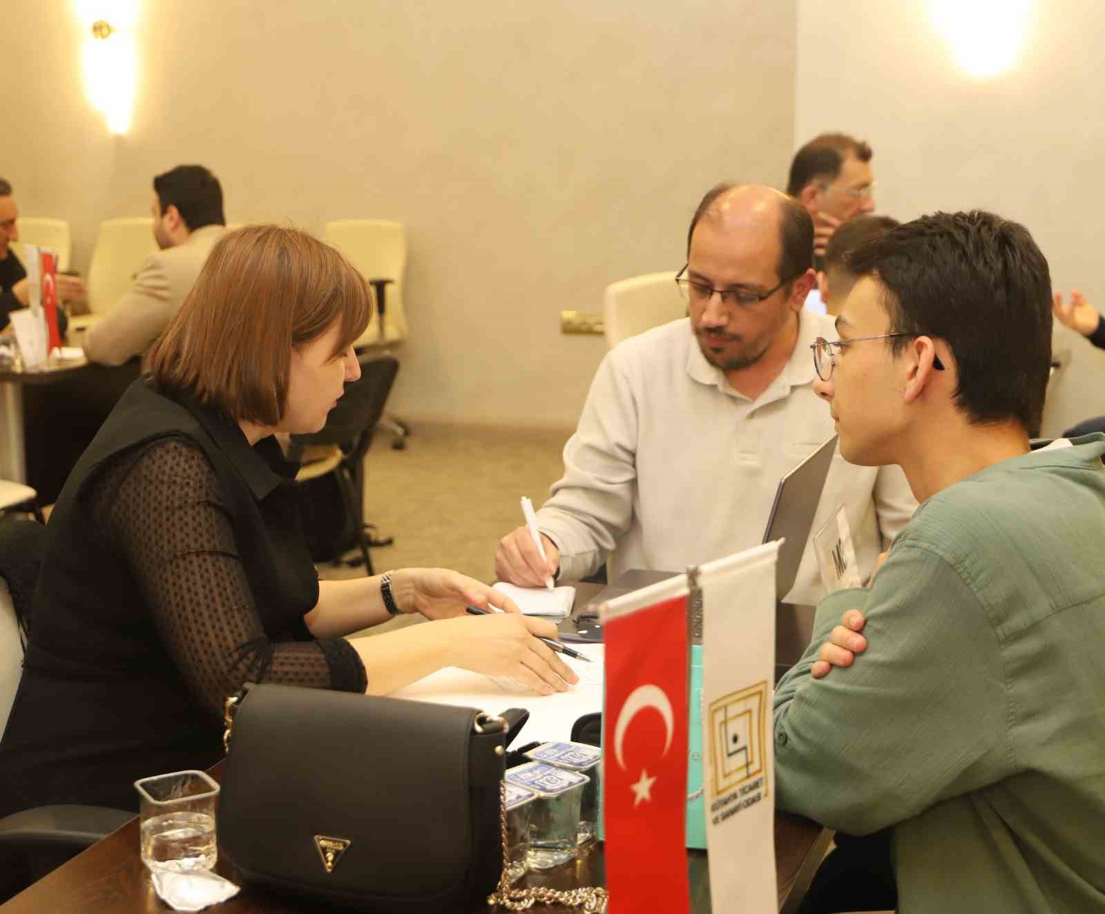 K&uuml;tahya&rsquo;da "Geleceğin İş İnsanları" programı
