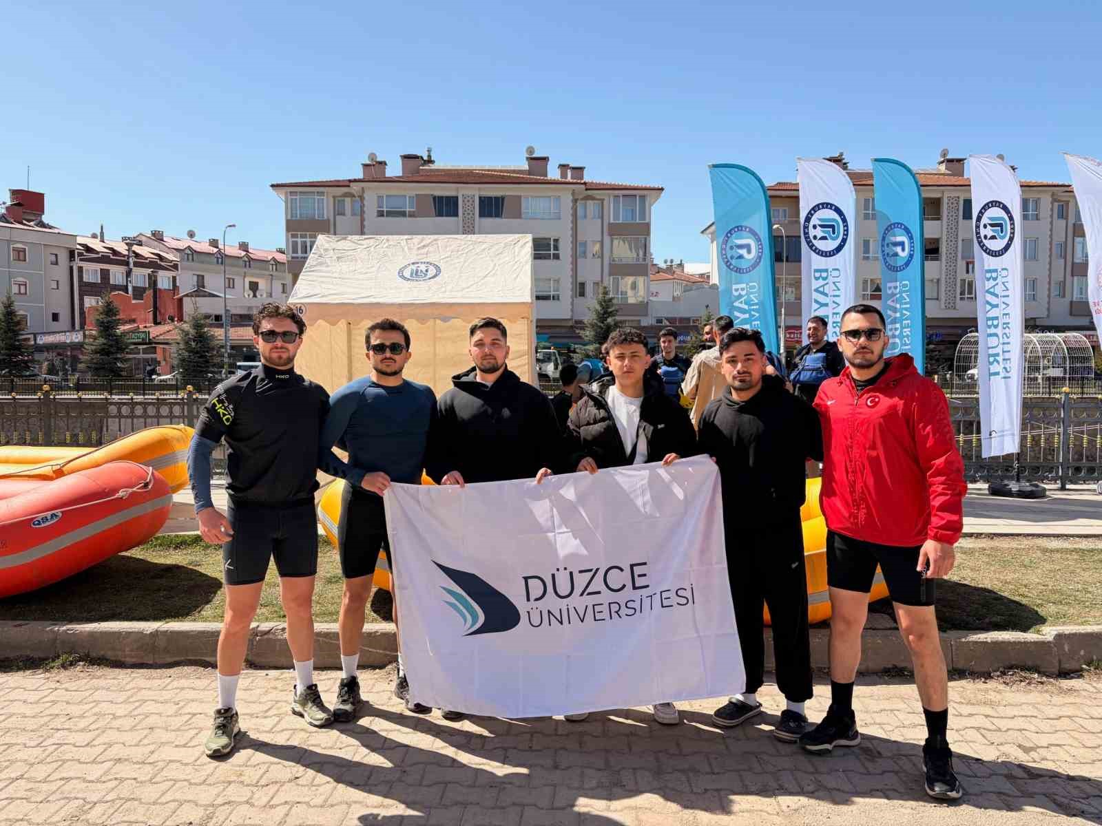 D&uuml;zce &Uuml;niversitesi Rafting Takımı T&uuml;rkiye Şampiyonu oldu
