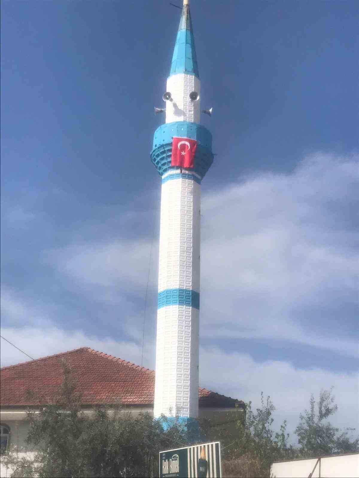 Mahalleli camileri i&ccedil;in tek y&uuml;rek oldu
