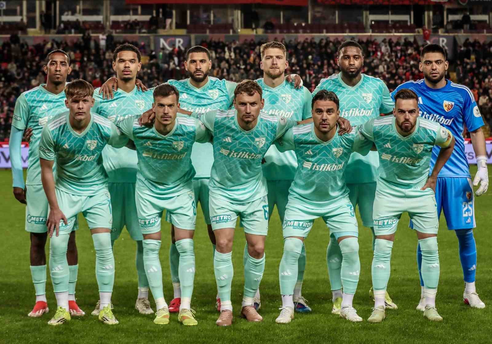 Kayserispor 15. kez yenildi