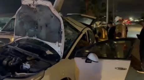 İskenderun&rsquo;da hurdaya d&ouml;nen otomobilin s&uuml;r&uuml;c&uuml;s&uuml; yaralandı
