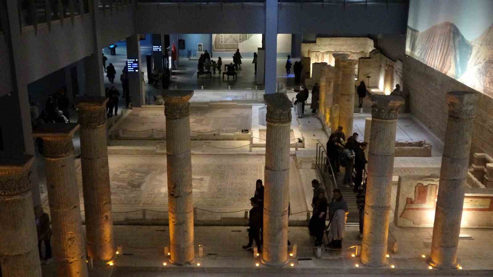 Zeugma Mozaik M&uuml;zesi b&uuml;y&uuml;k ilgi g&ouml;r&uuml;yor
