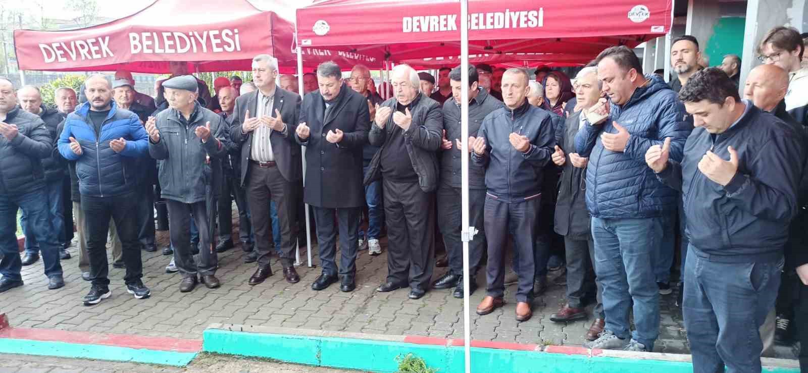 Belediye Başkan &Ouml;zcan Ulupınar&rsquo;ın acı g&uuml;n&uuml;
