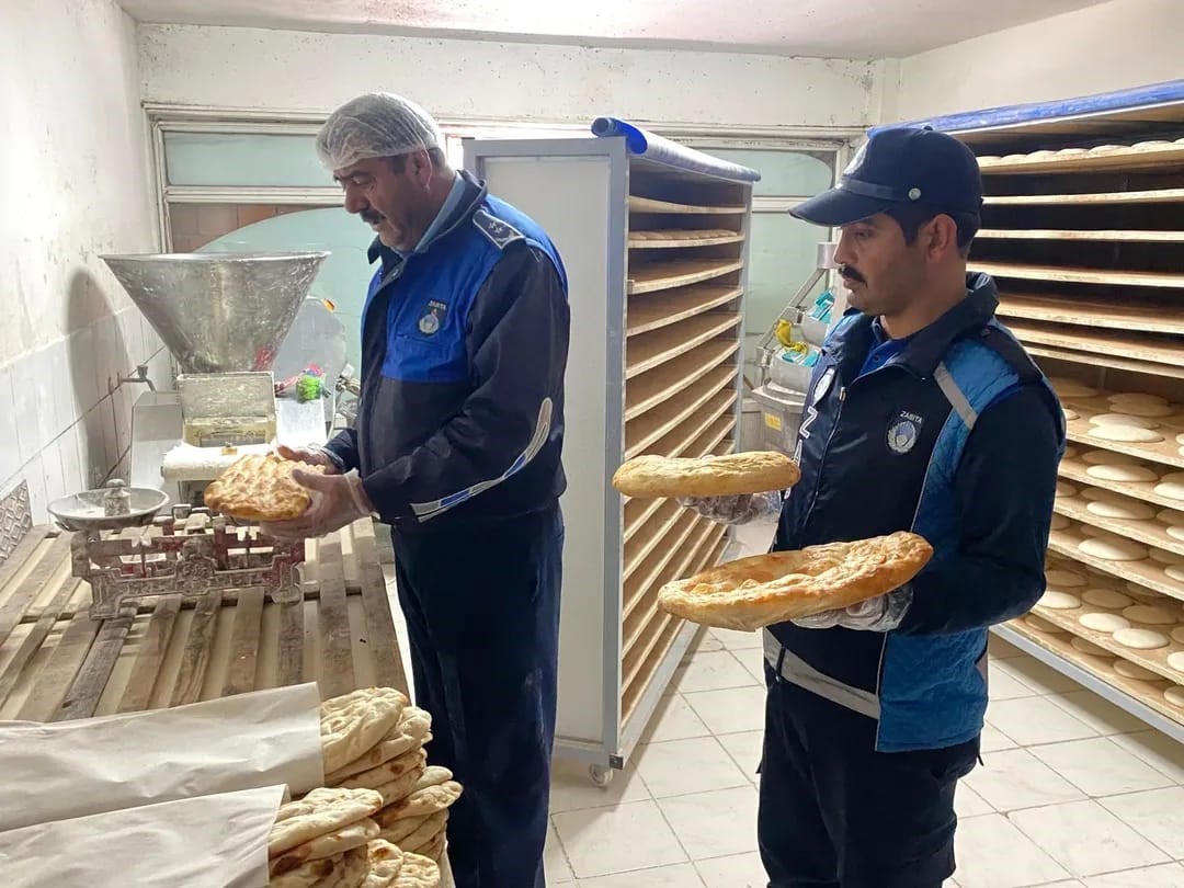 Sarıkamış&rsquo;ta fırınlara denetim: Hijyen ve gramaj &ouml;n planda
