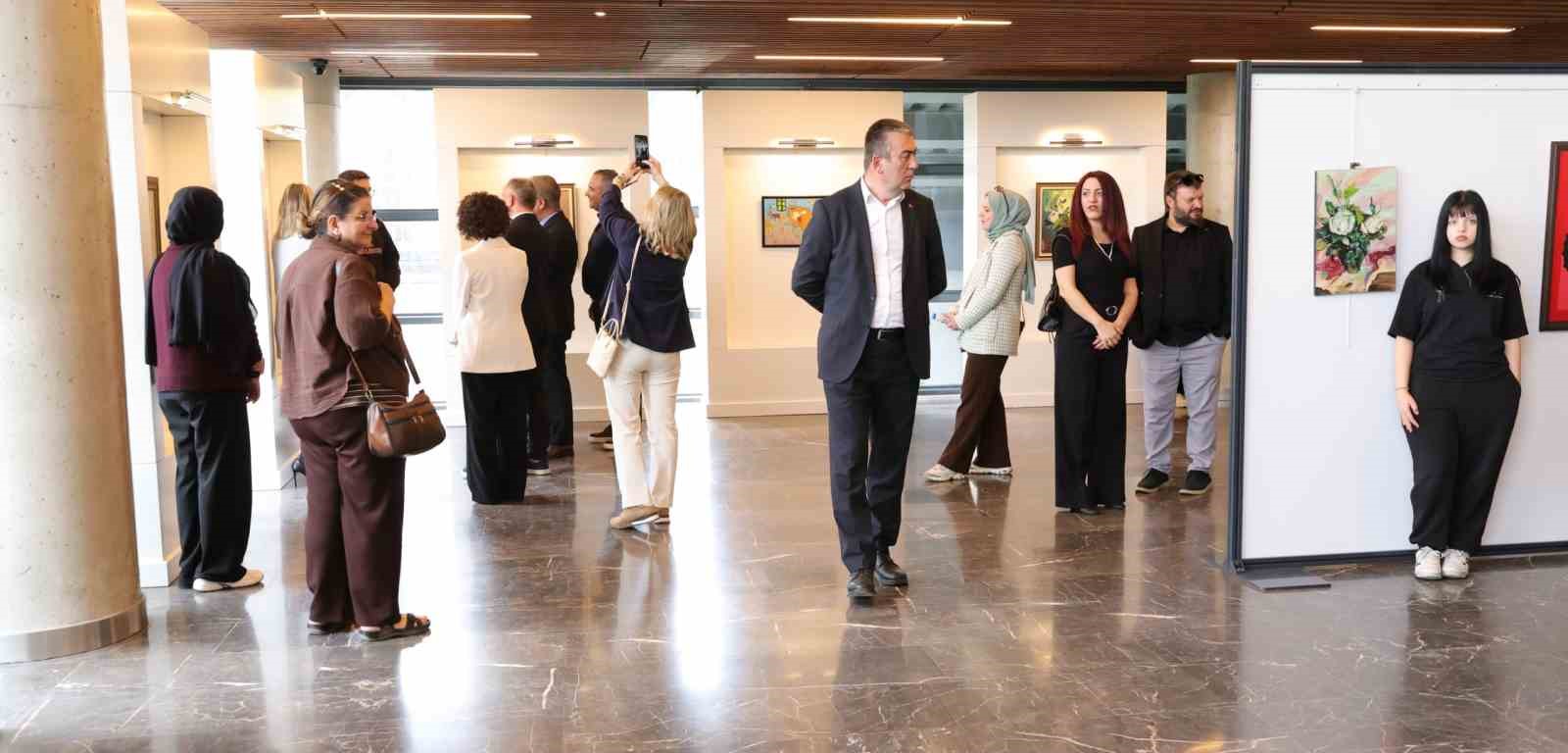 Osmangazi&rsquo;den "Atat&uuml;rk&rsquo;&uuml;n &ccedil;ocuklarından sanata bakış" sergisi
