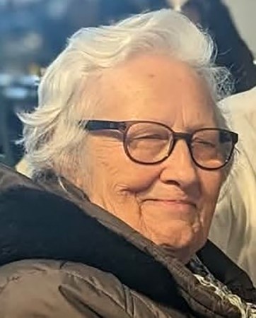 Yaya ge&ccedil;idinde tırın &ccedil;arptığı kadın hayatını kaybetti
