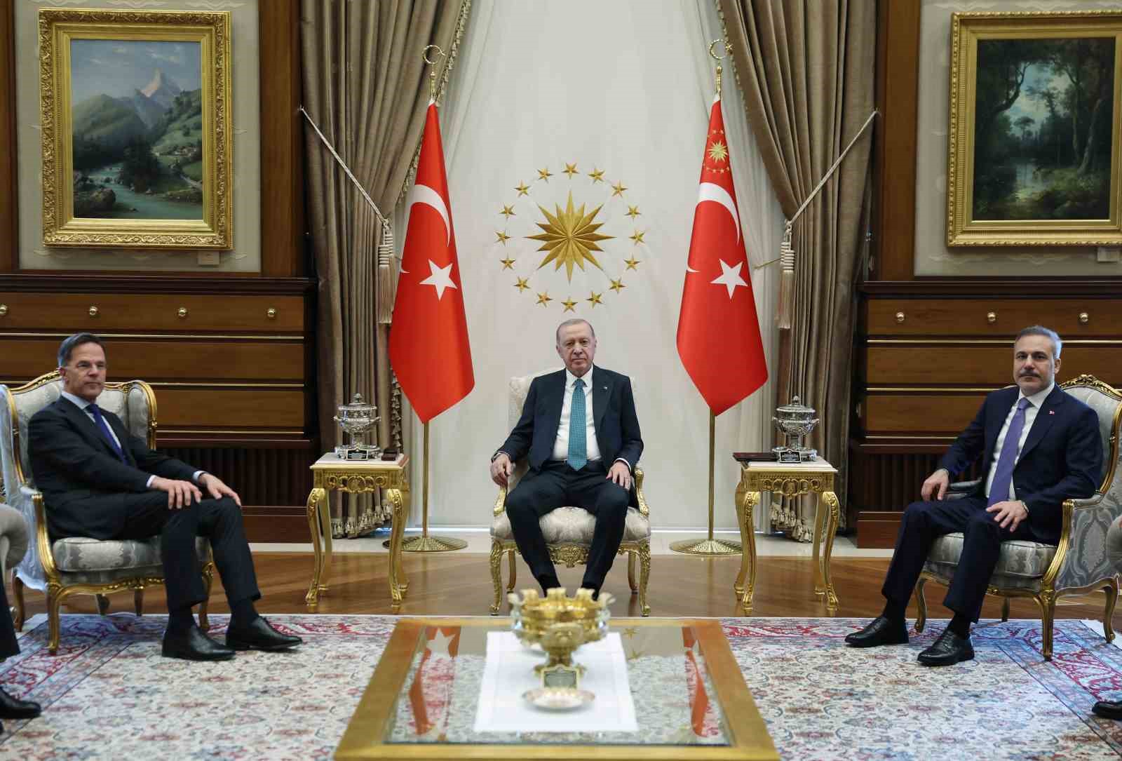 Cumhurbaşkanı Erdoğan, NATO Genel Sekreteri Rutte&rsquo;yi kabul etti
