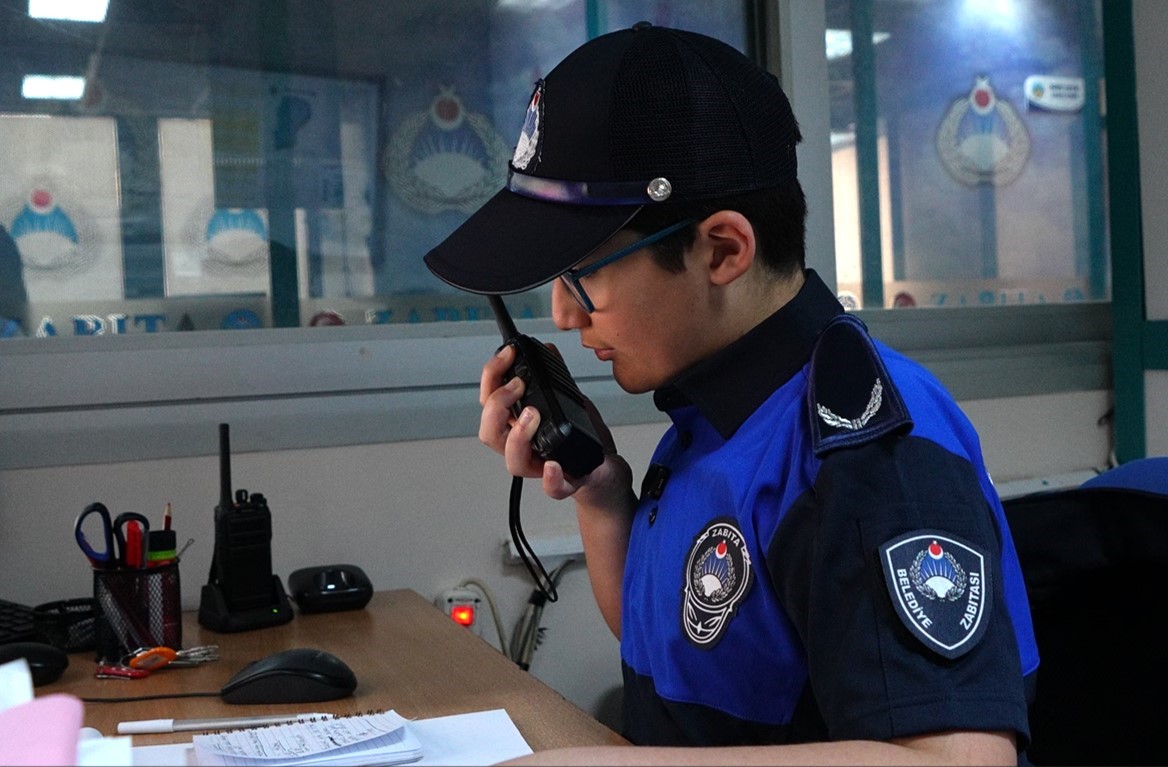 Turgutlu’da denetim minik zabıtalara emanet