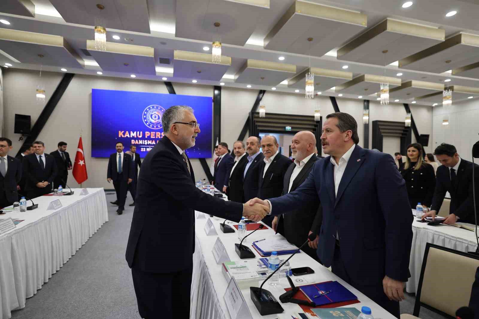 Kamu Personeli Danışma Kurulu, Bakan Işıkhan’ın başkanlığında toplandı
