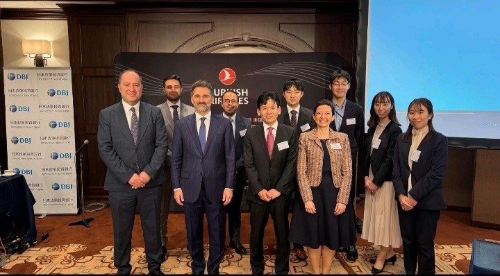 THY Y&ouml;netim Kurulu ve İcra Komitesi Başkanı Prof. Dr. Şeker, Tokyo&rsquo;da yatırımcılarla buluştu
